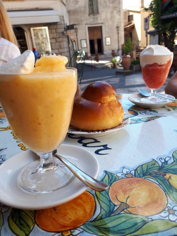 Rocca Castello Bed & Breakfast *